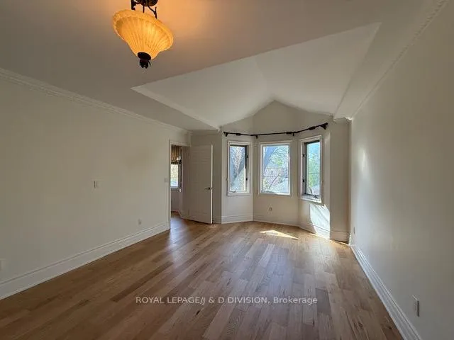 Photo 15 of 213 Cranbrooke Avenue, Toronto, Lawrence Park North — HOMEH