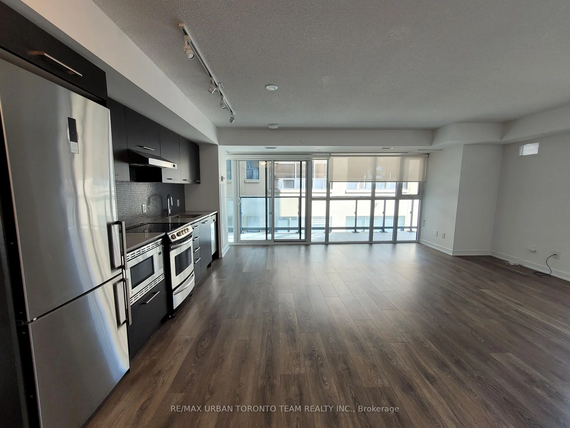 Photo 4 of Unit 713, 87 Peter Street, Toronto, Waterfront Communities — HOMEH