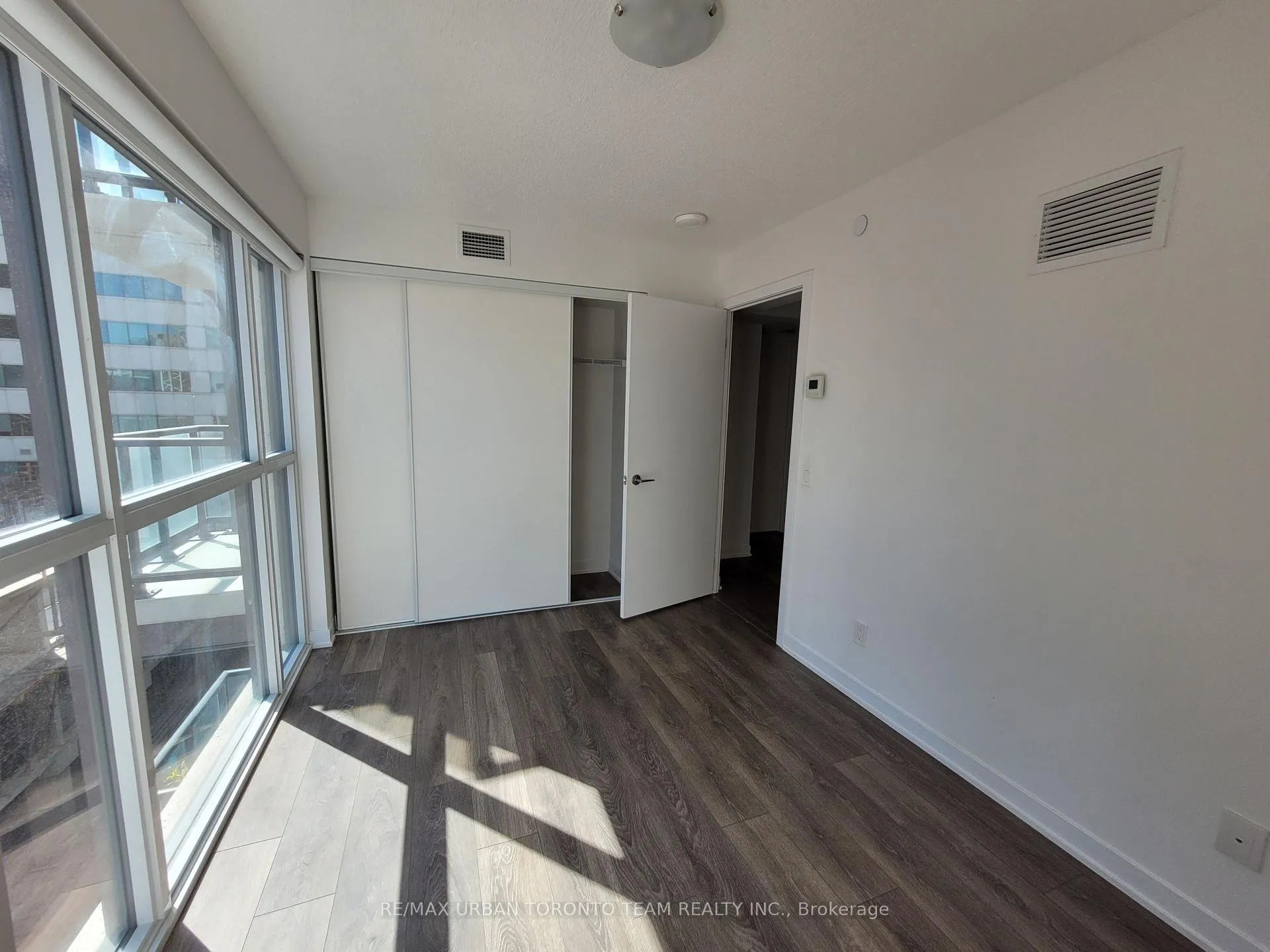Photo 10 of Unit 713, 87 Peter Street, Toronto, Waterfront Communities — HOMEH