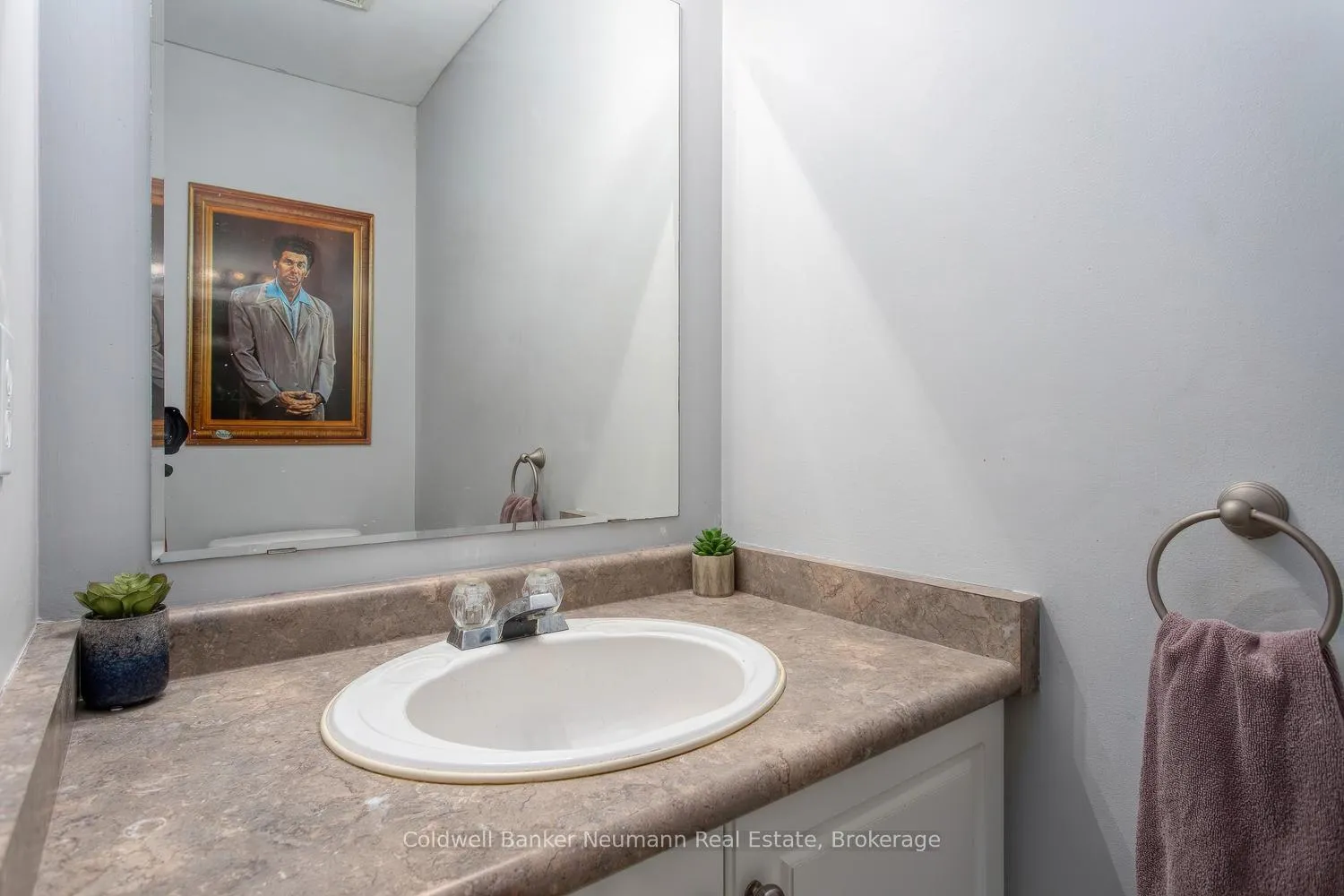 Photo 13 of Unit 101, 30 Imperial Road S, Guelph, Willow West/Sugarbush/West Acres — HOMEH
