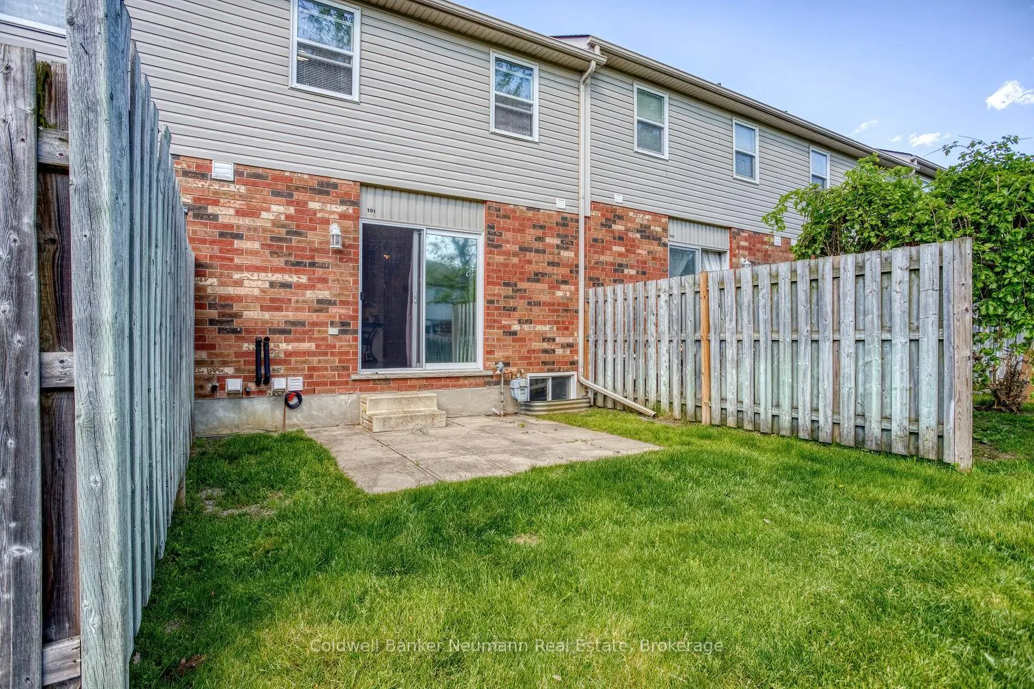 Photo 32 of Unit 101, 30 Imperial Road S, Guelph, Willow West/Sugarbush/West Acres — HOMEH