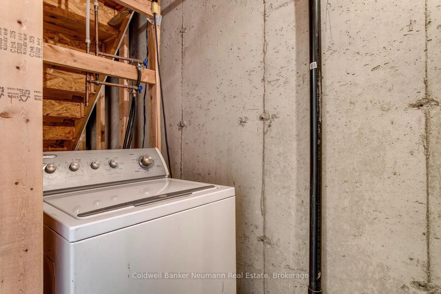 Photo 35 of Unit 101, 30 Imperial Road S, Guelph, Willow West/Sugarbush/West Acres — HOMEH