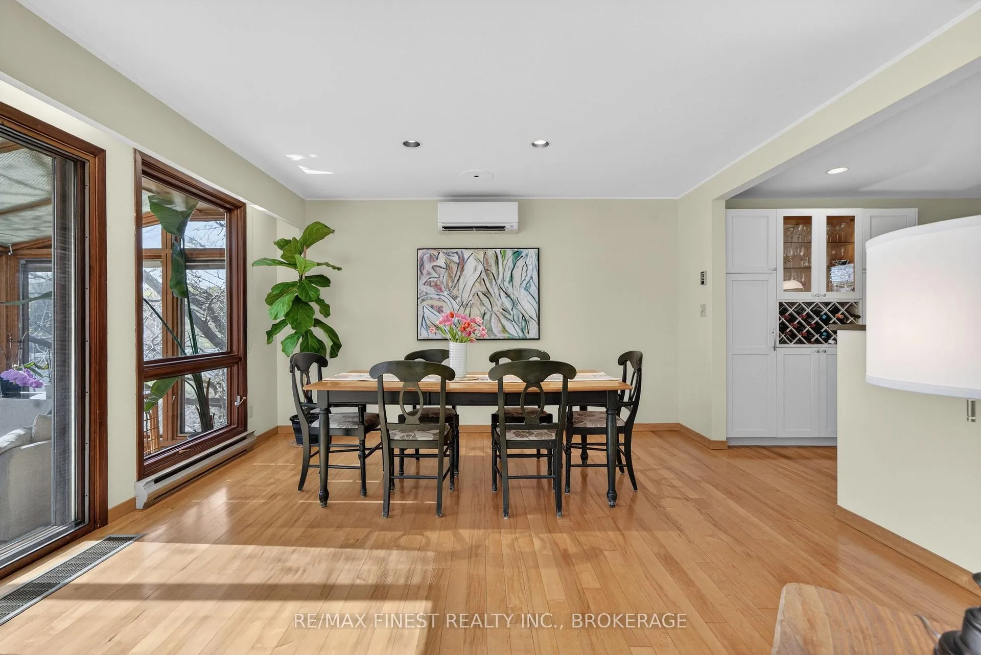 Photo 20 of 10 Warbler Lane, Kingston, Kingston East (incl CFB Kingston) — HOMEH