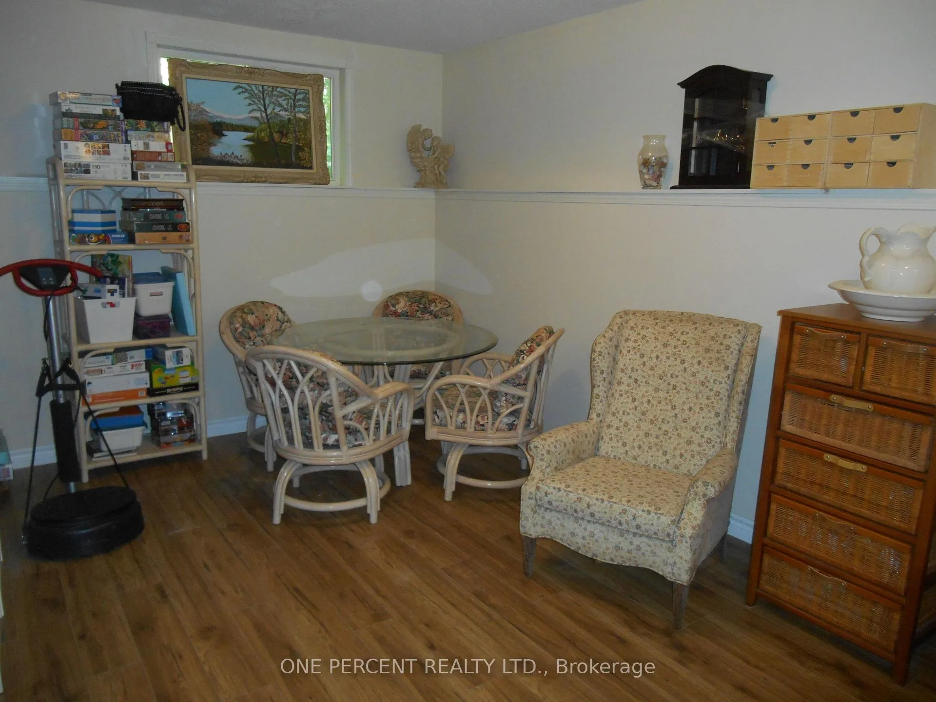 Photo 11 of 22 Brillinger Drive, Wasaga Beach — HOMEH