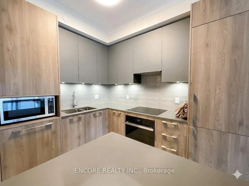 Photo 4 of Unit 208, 38 Water Walk Drive, Markham, Unionville — HOMEH