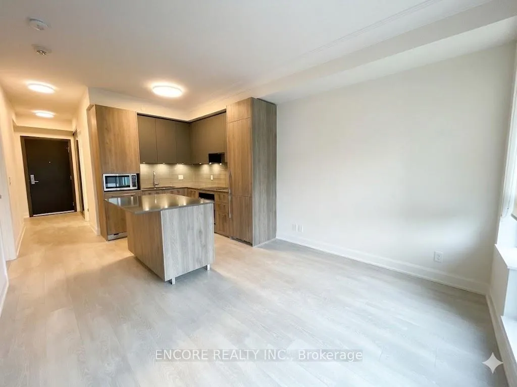 Photo 6 of Unit 208, 38 Water Walk Drive, Markham, Unionville — HOMEH