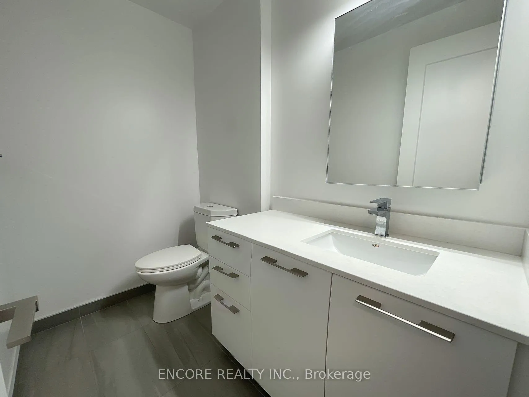Photo 15 of Unit 208, 38 Water Walk Drive, Markham, Unionville — HOMEH