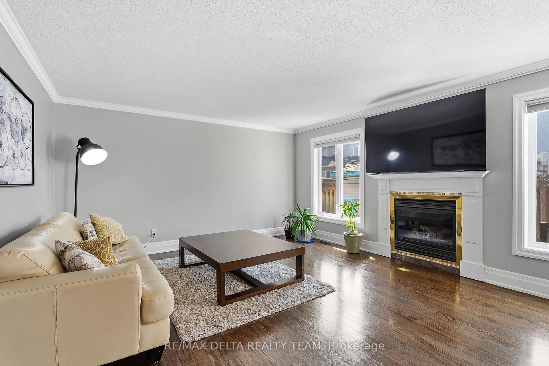 Photo 14 of 939 Cahill Drive W, Ottawa, Hunt Club — HOMEH