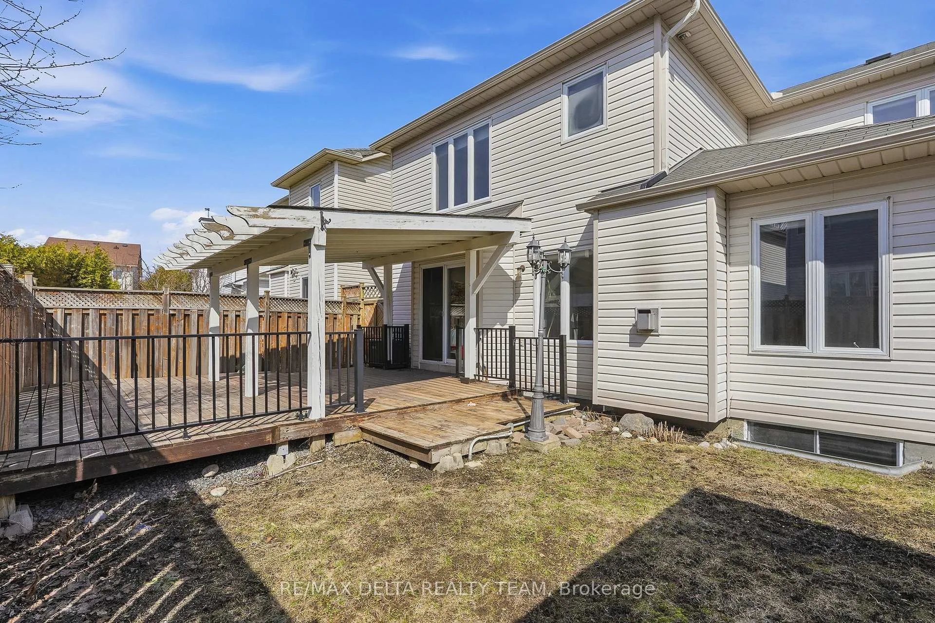 Photo 34 of 939 Cahill Drive W, Ottawa, Hunt Club — HOMEH