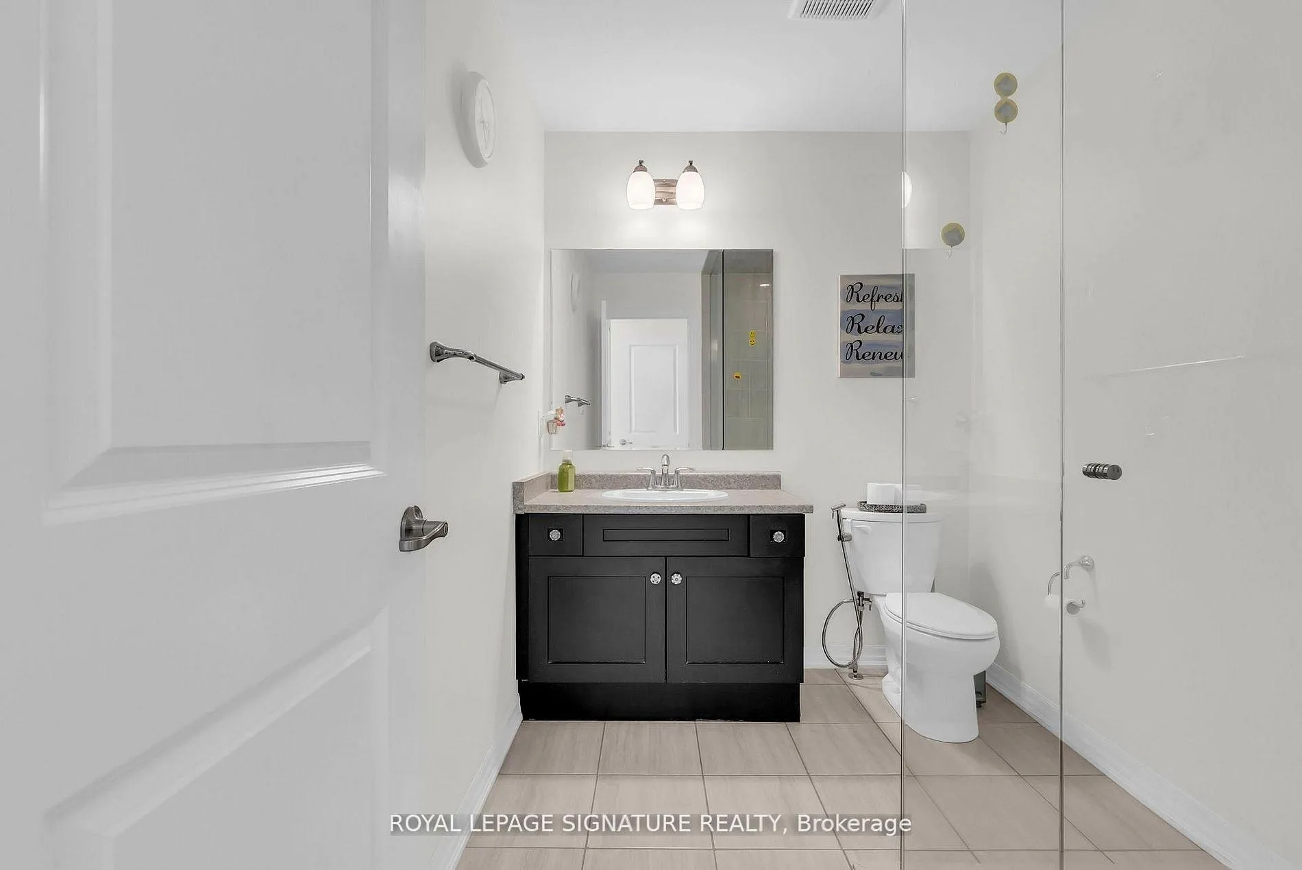 Photo 17 of 164 Wheat Boom Drive, Oakville, Glenorchy — HOMEH