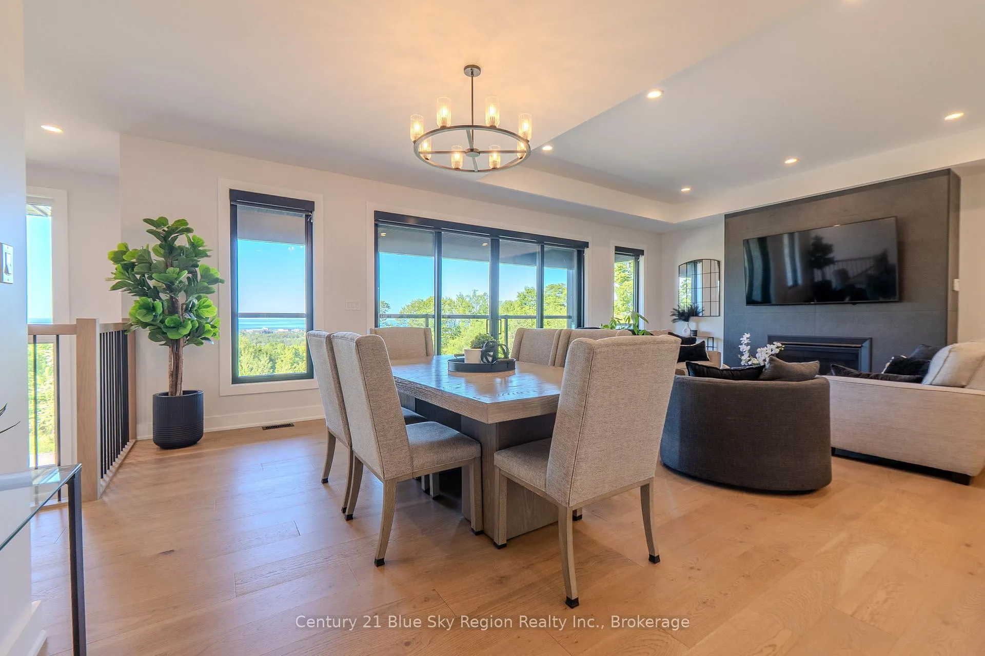 Photo 4 of 13 Kenreta Drive, North Bay, Airport — HOMEH