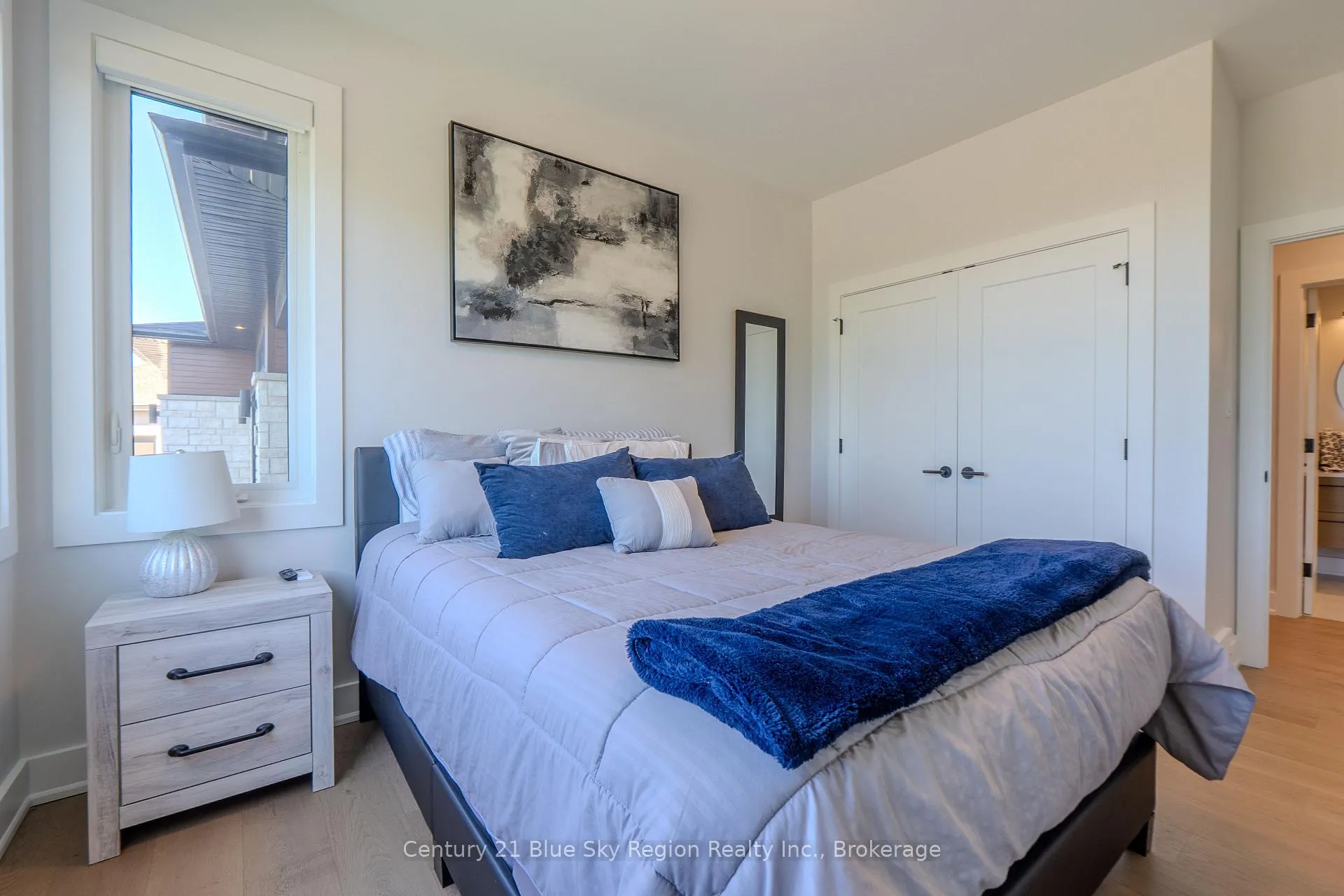 Photo 35 of 13 Kenreta Drive, North Bay, Airport — HOMEH