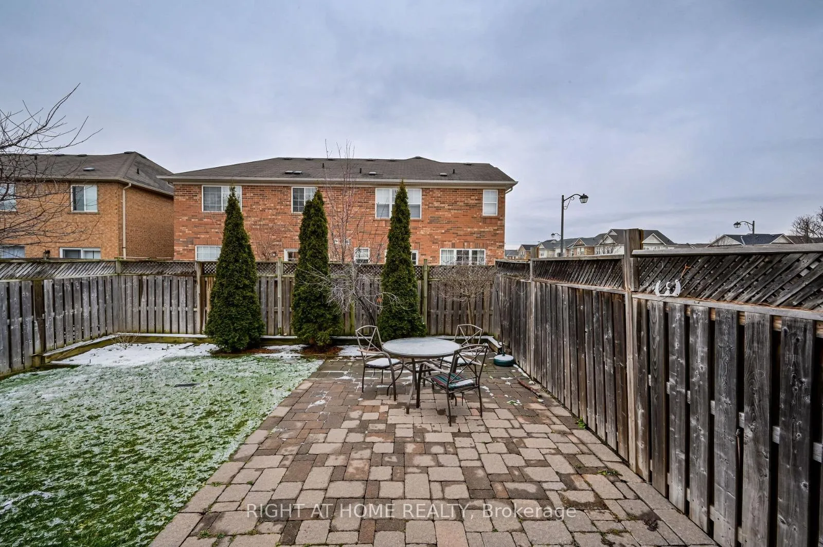 Photo 36 of 842 Luxton Drive, Milton, Beaty — HOMEH