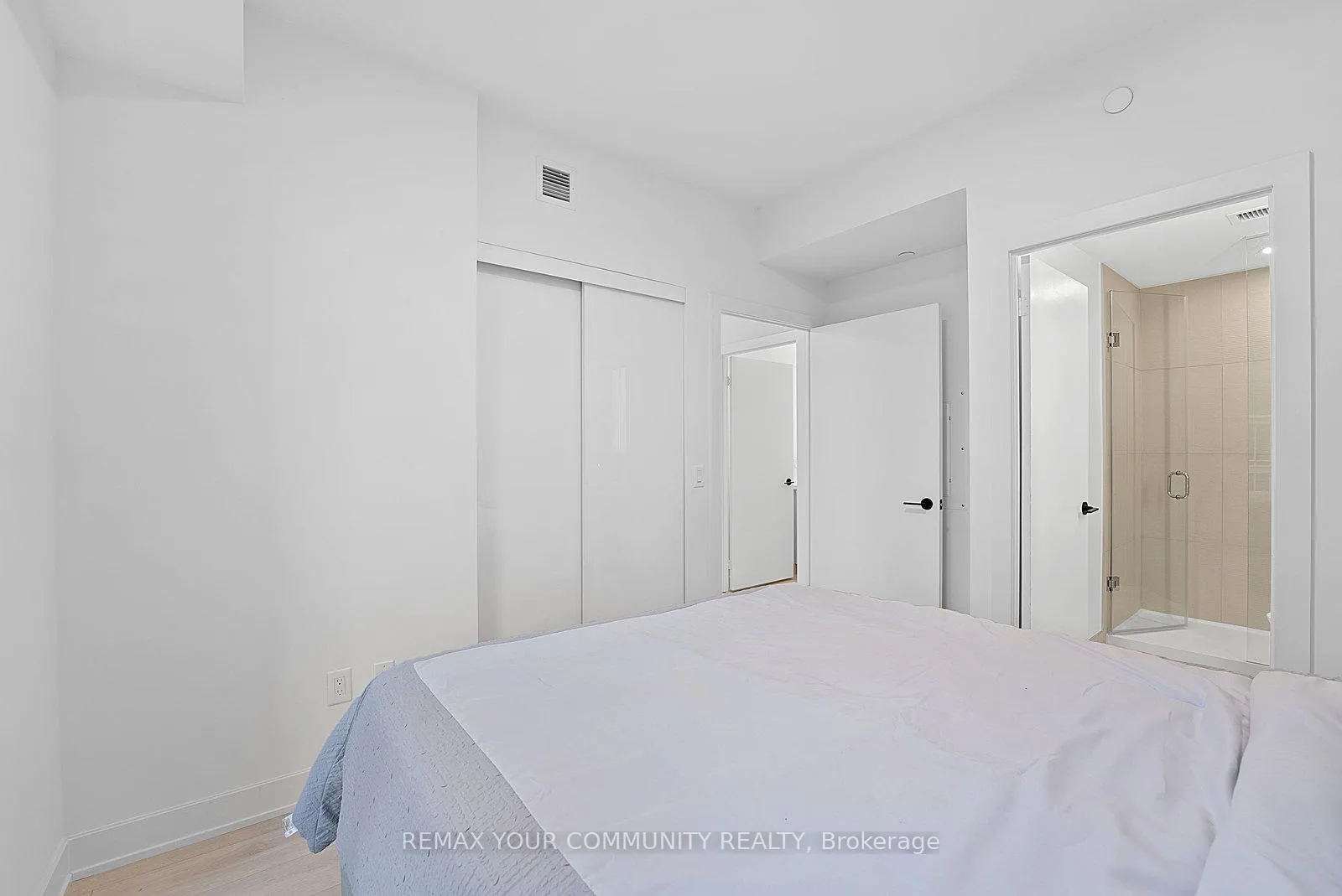 Photo 17 of Unit 2313, 35 Mercer Street, Toronto, Waterfront Communities — HOMEH