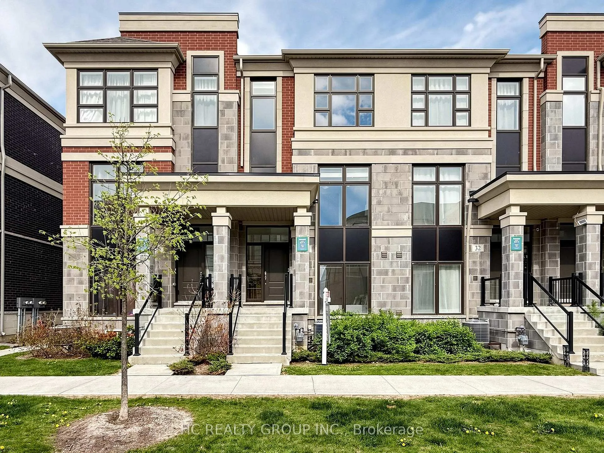 Photo 1 of 34 Armillo Place, Markham, Wismer — HOMEH