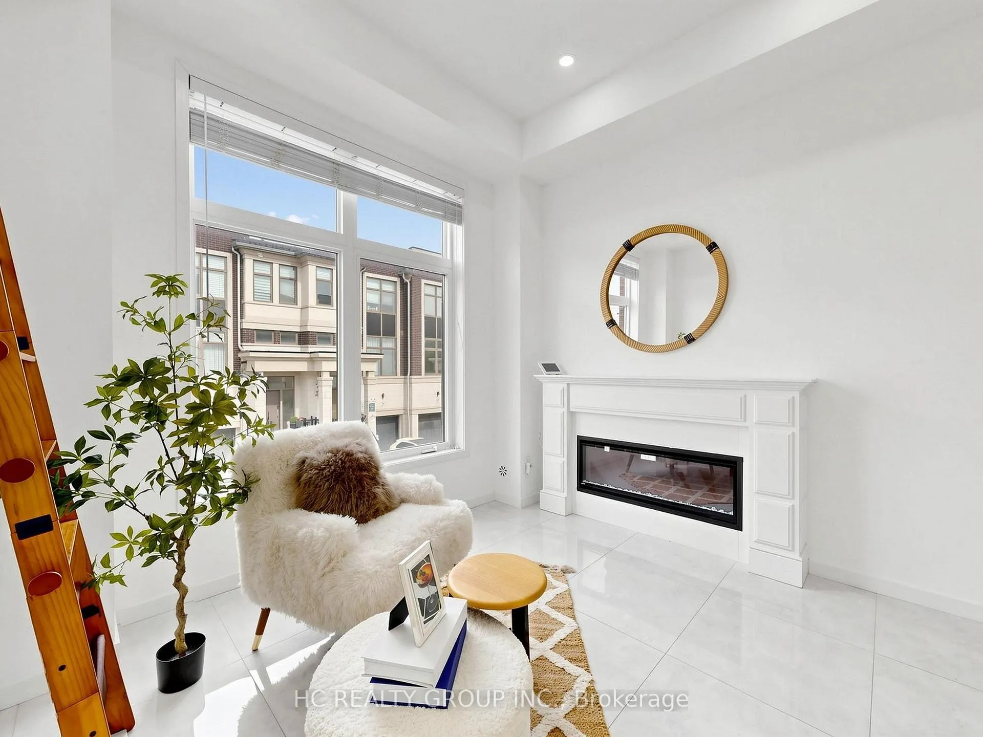 Photo 7 of 34 Armillo Place, Markham, Wismer — HOMEH