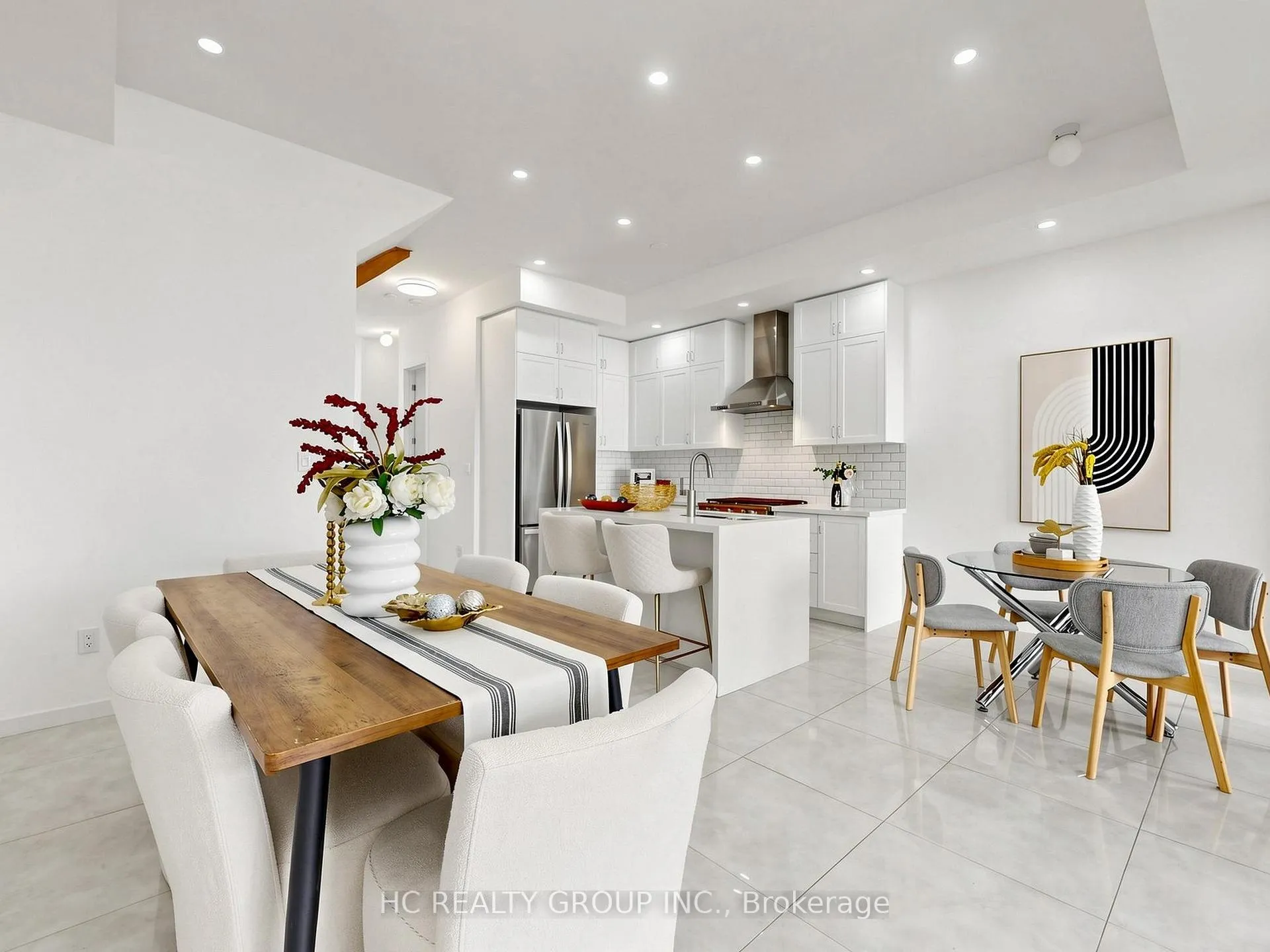 Photo 12 of 34 Armillo Place, Markham, Wismer — HOMEH