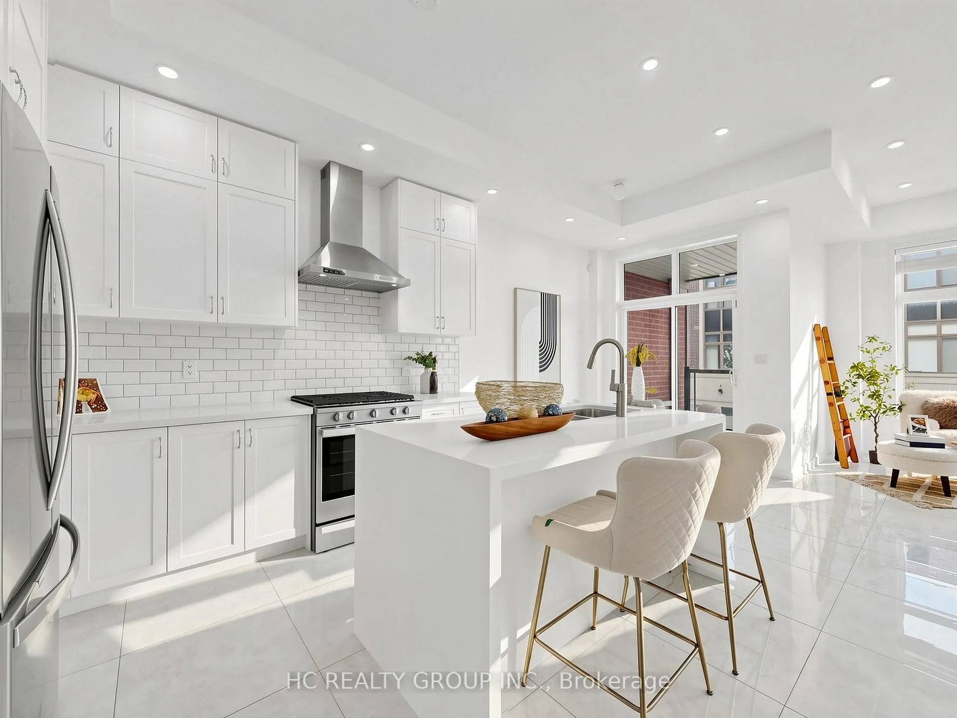Photo 13 of 34 Armillo Place, Markham, Wismer — HOMEH