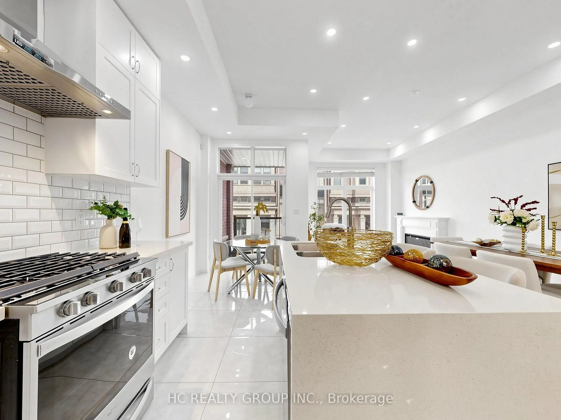 Photo 15 of 34 Armillo Place, Markham, Wismer — HOMEH