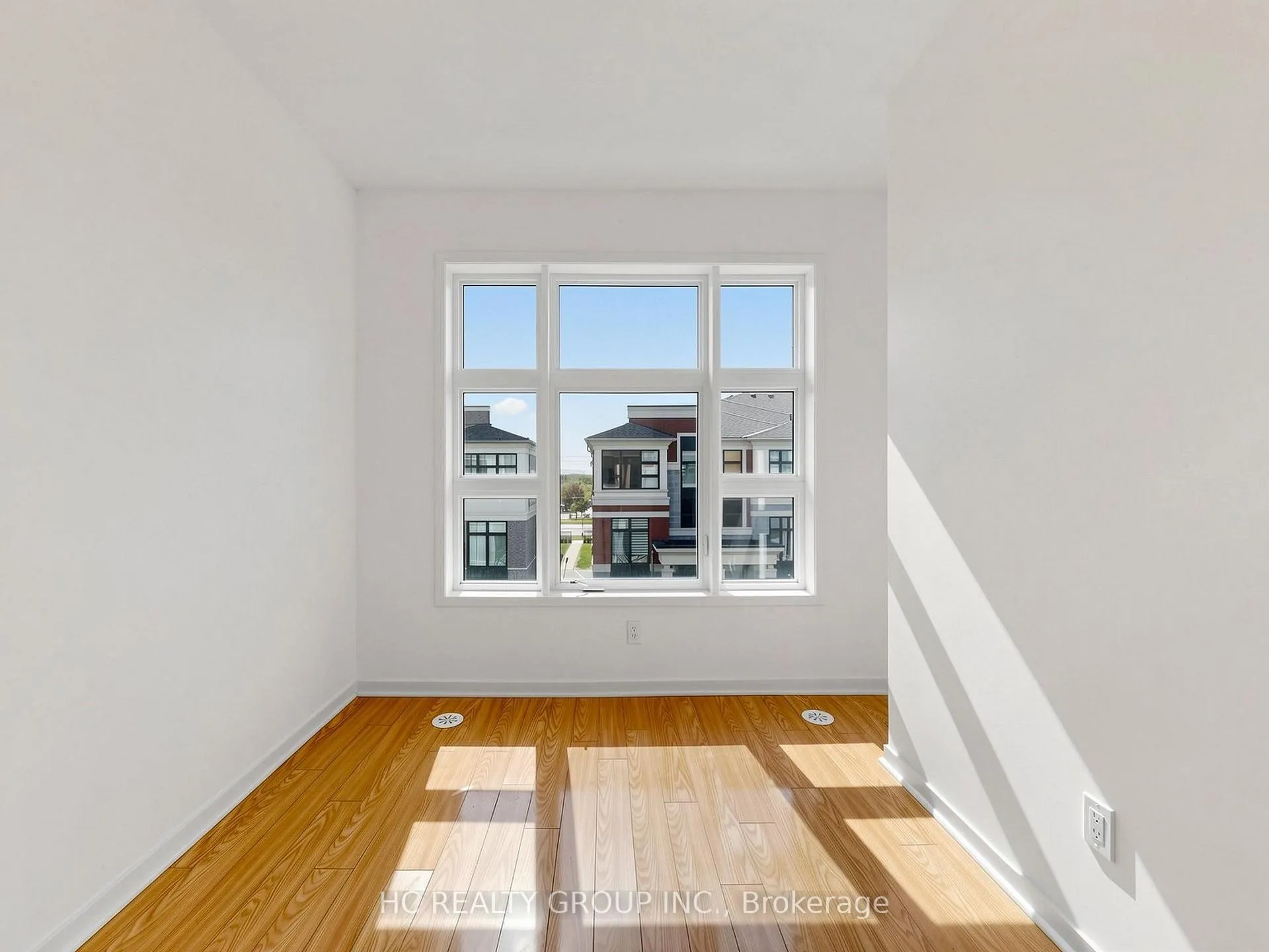 Photo 31 of 34 Armillo Place, Markham, Wismer — HOMEH