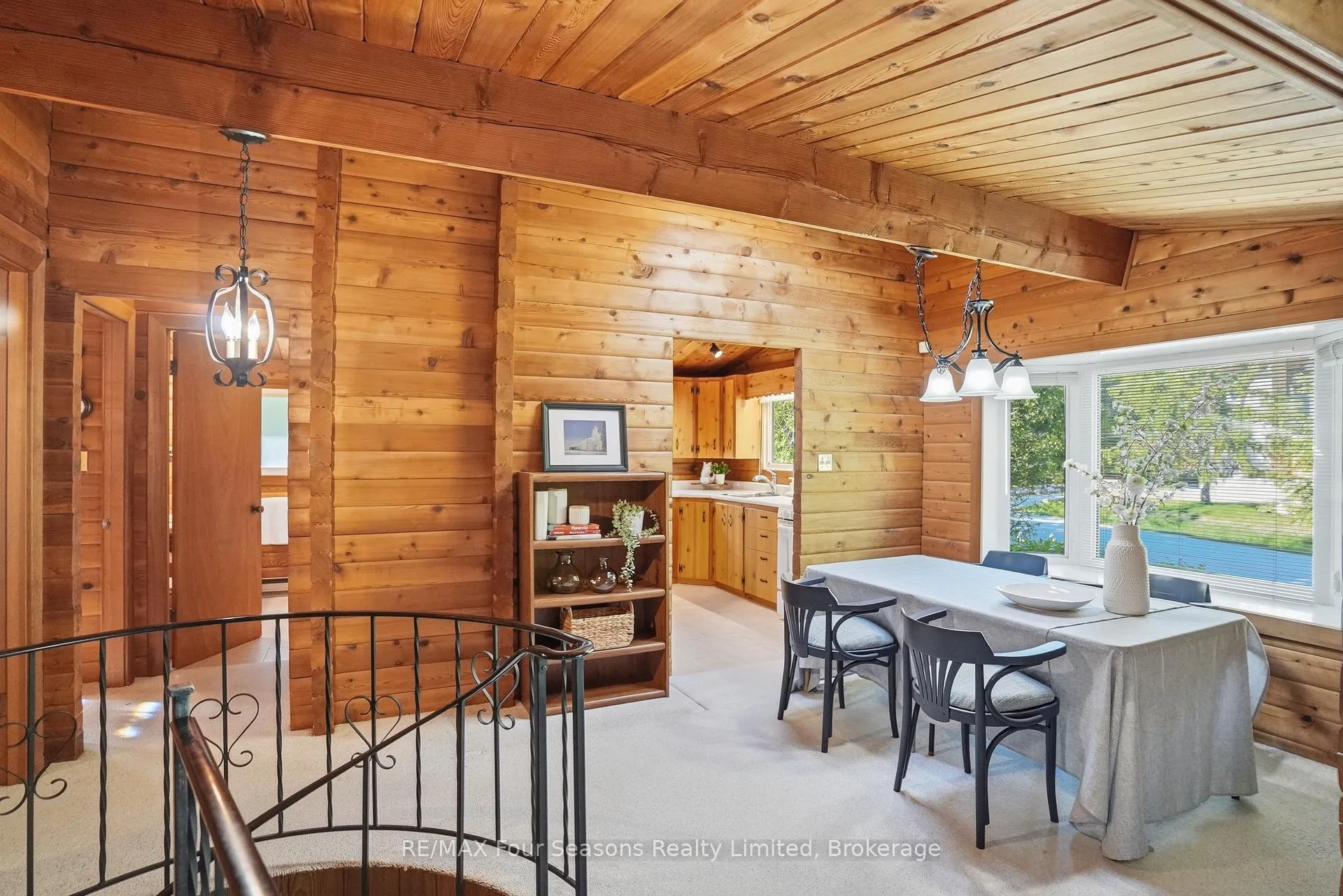 Photo 12 of 105 St Moritz Crescent, Blue Mountains — HOMEH