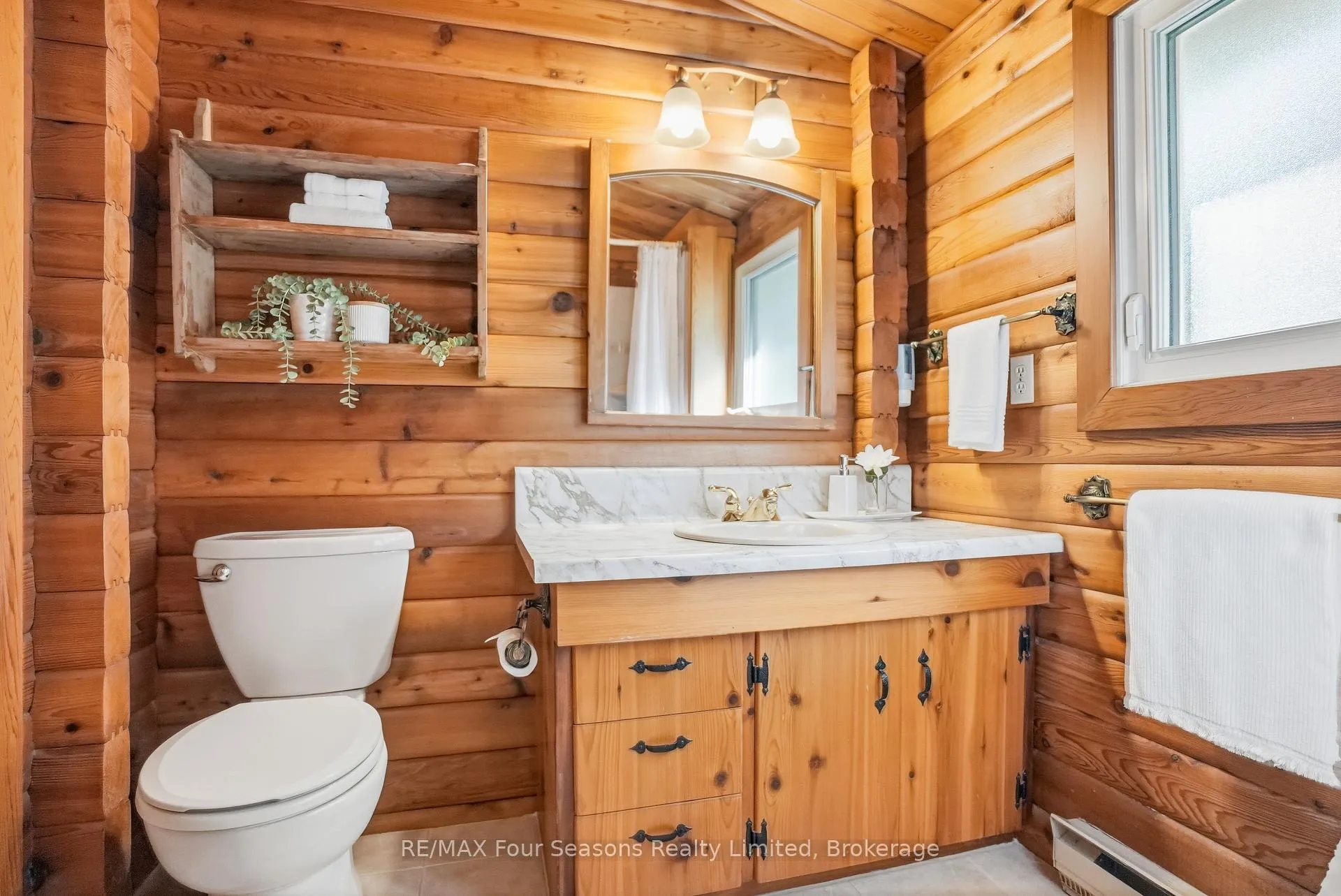 Photo 25 of 105 St Moritz Crescent, Blue Mountains — HOMEH