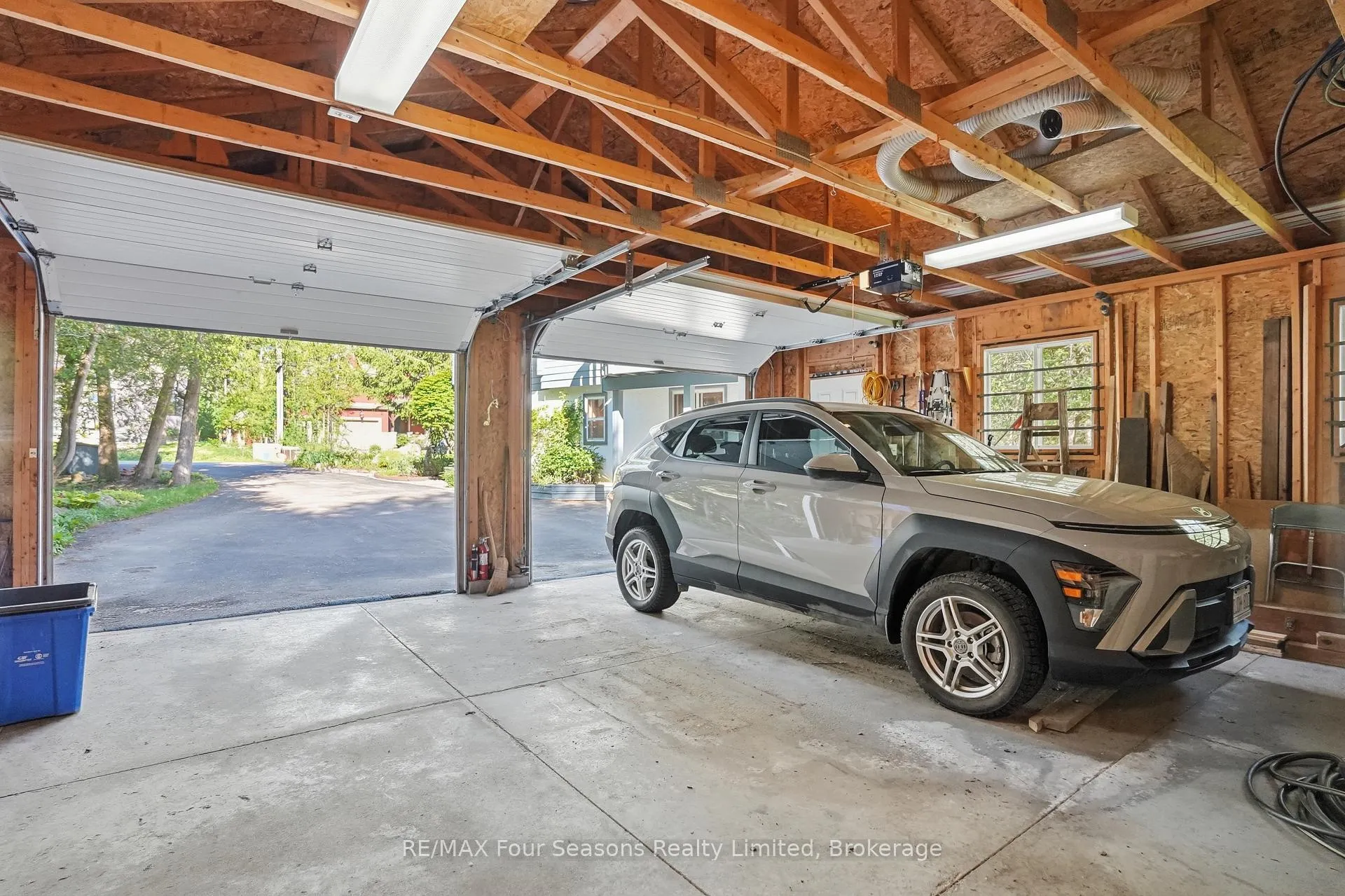 Photo 31 of 105 St Moritz Crescent, Blue Mountains — HOMEH