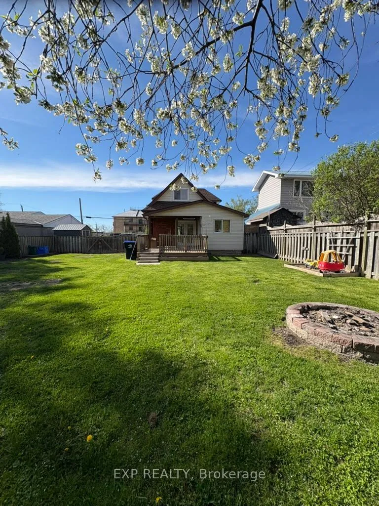 Photo 23 of 385 Hugel Avenue, Midland — HOMEH