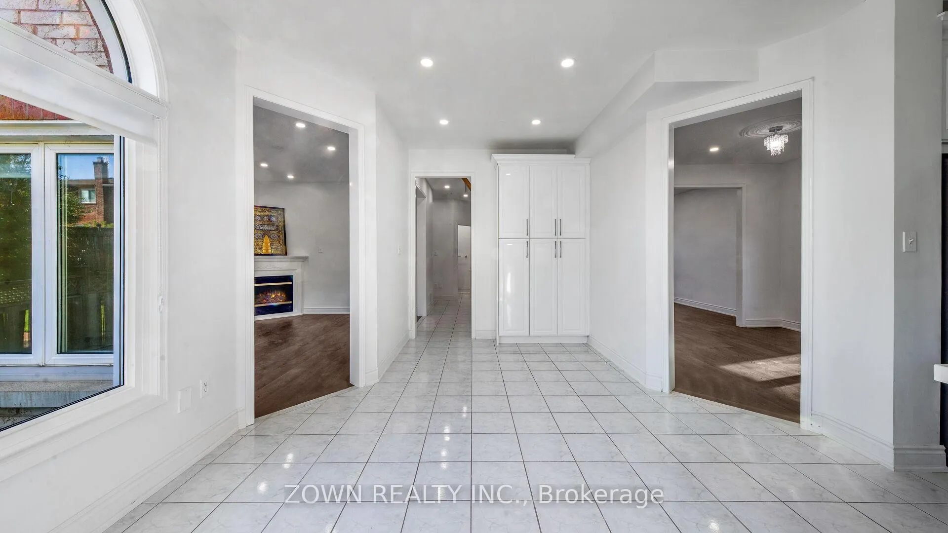Photo 22 of 235 Highglen Avenue, Markham, Milliken Mills East — HOMEH