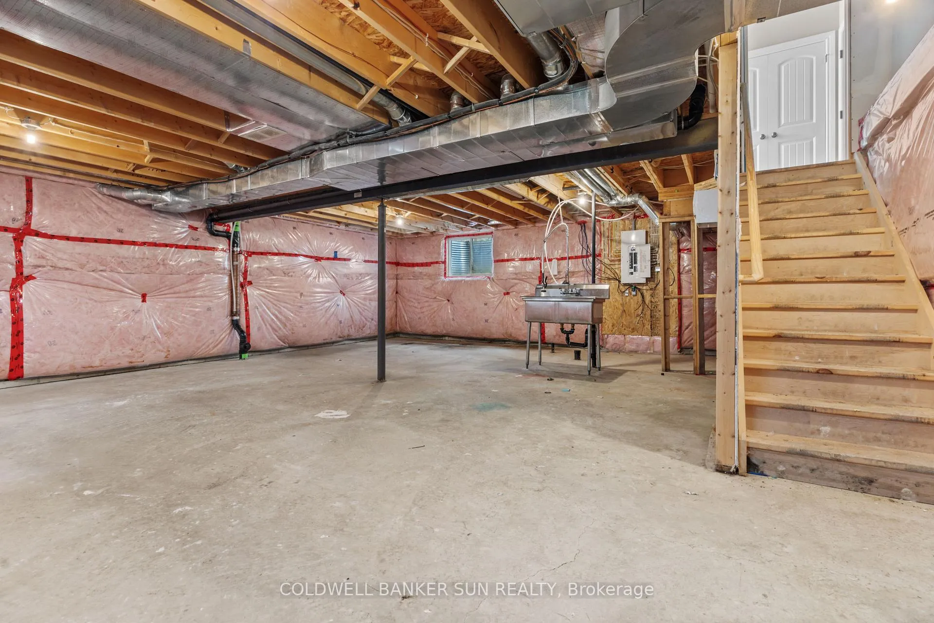 Photo 21 of 2191 Westpoint Heights, London, South V — HOMEH