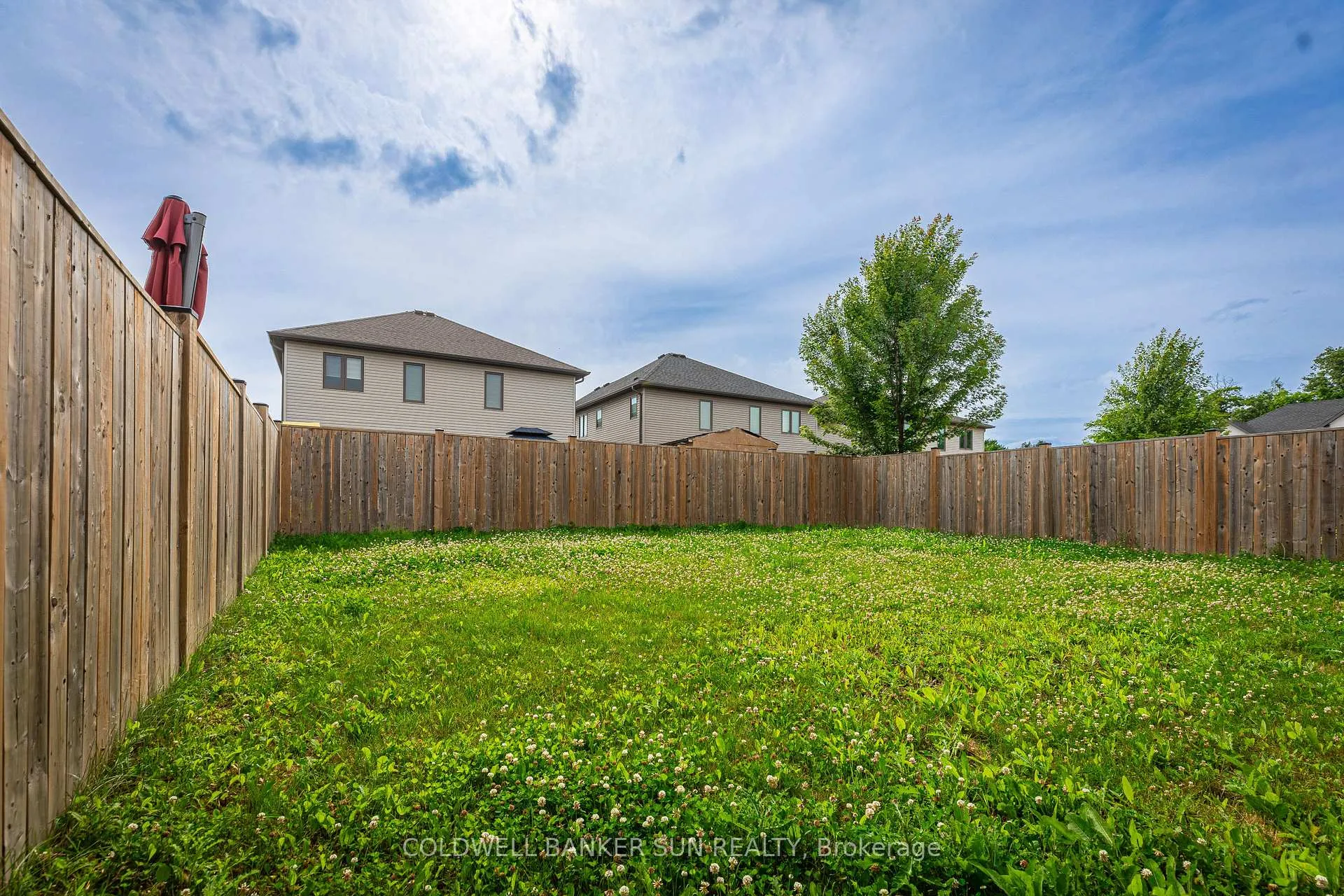 Photo 23 of 2191 Westpoint Heights, London, South V — HOMEH