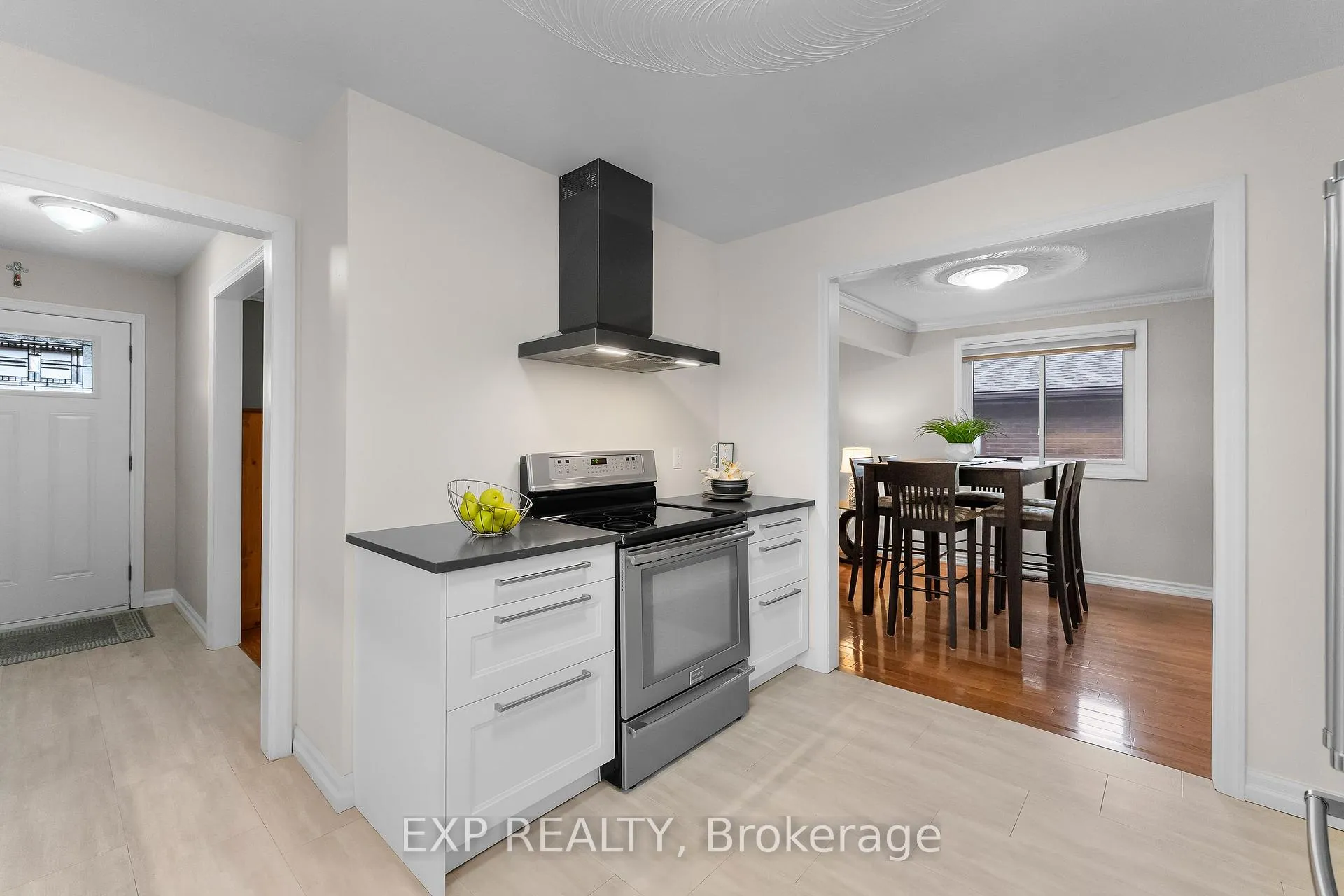 Photo 17 of 7260 Casey Street, Niagara Falls, Casey — HOMEH
