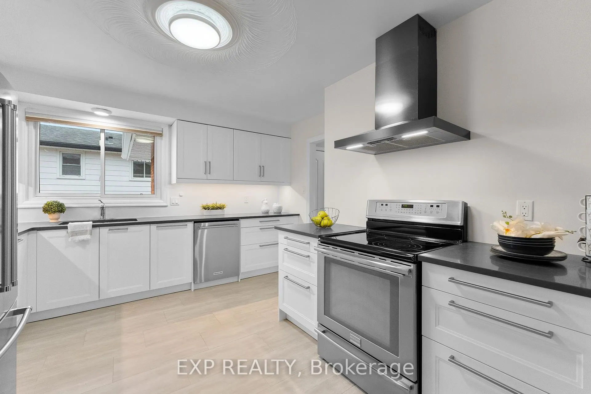 Photo 19 of 7260 Casey Street, Niagara Falls, Casey — HOMEH