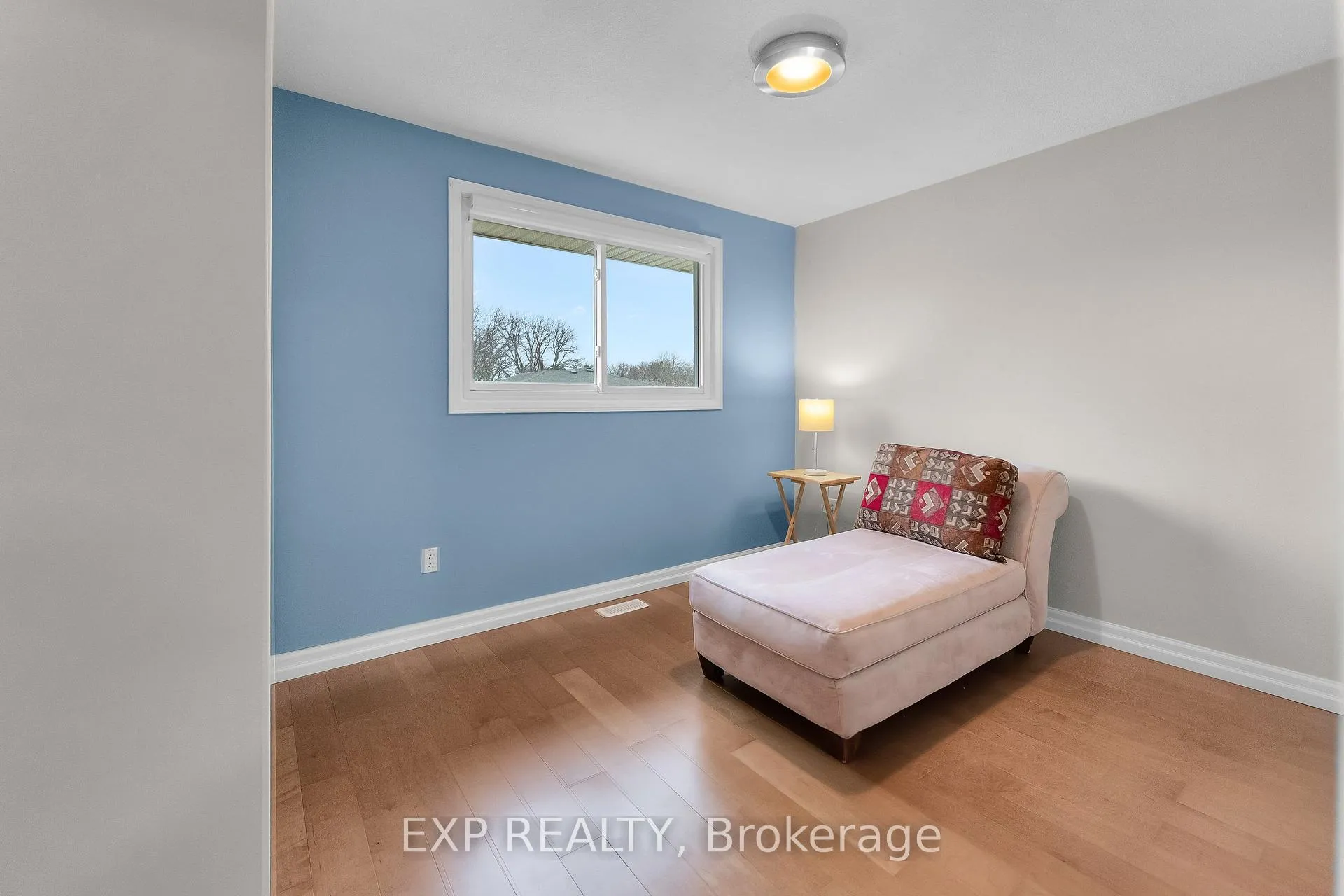 Photo 22 of 7260 Casey Street, Niagara Falls, Casey — HOMEH