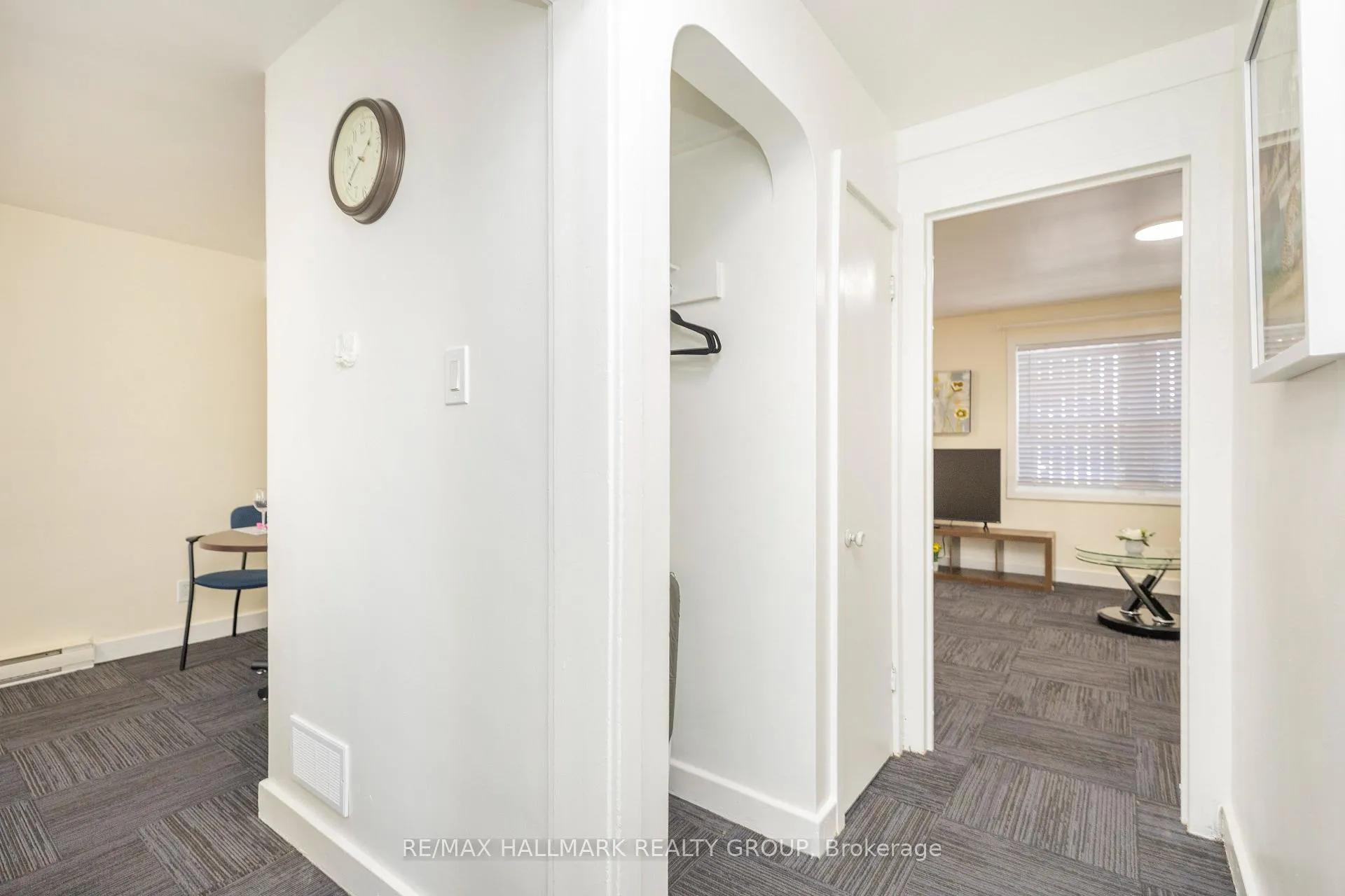Photo 8 of Unit 1, 462 Bronson Avenue, Ottawa, West Centre Town — HOMEH