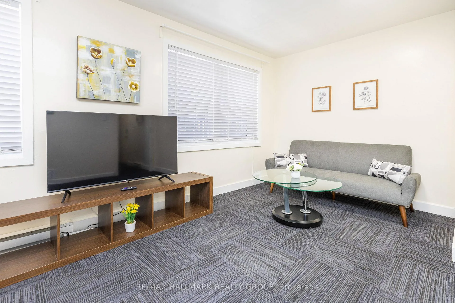 Photo 9 of Unit 1, 462 Bronson Avenue, Ottawa, West Centre Town — HOMEH