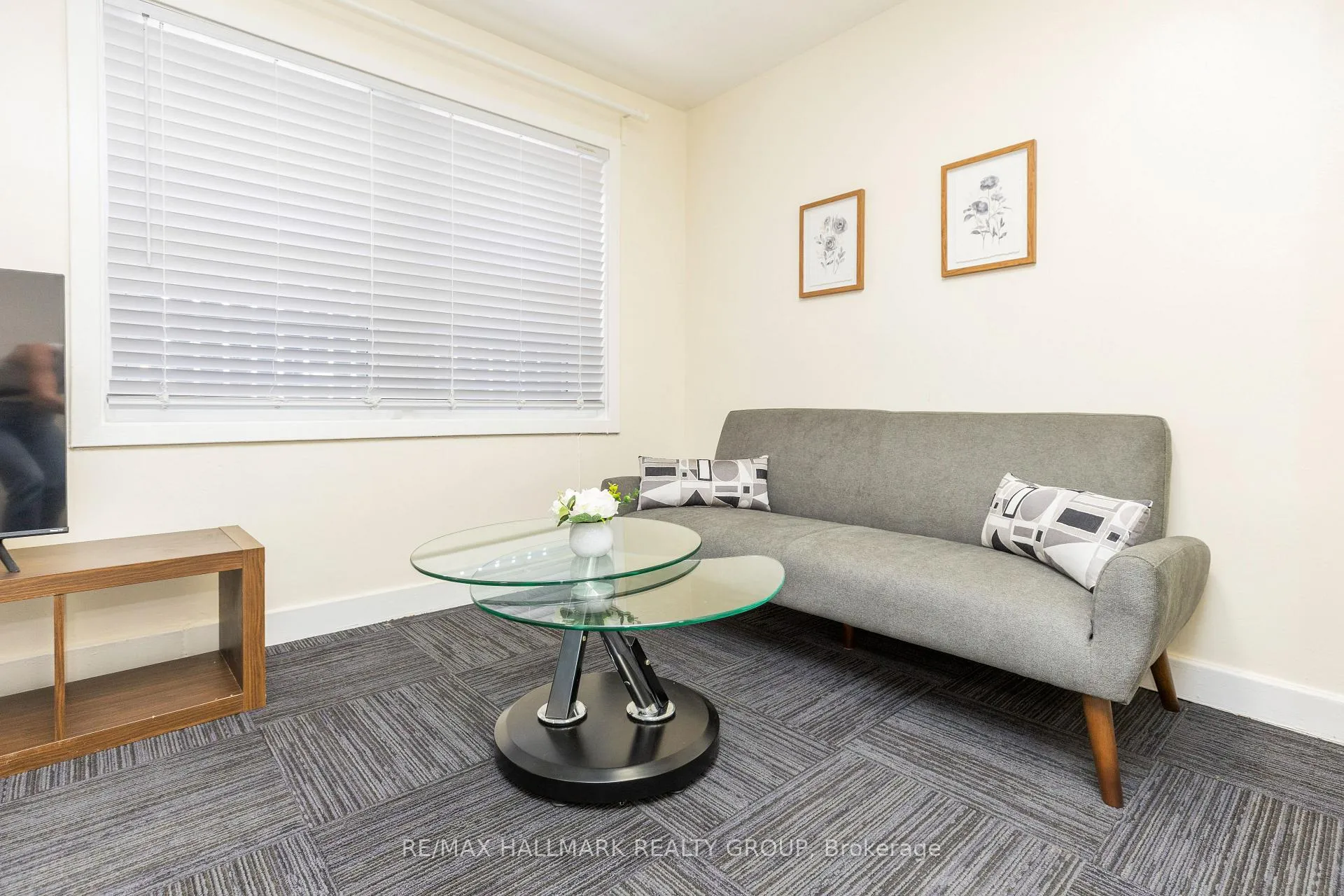 Photo 11 of Unit 1, 462 Bronson Avenue, Ottawa, West Centre Town — HOMEH