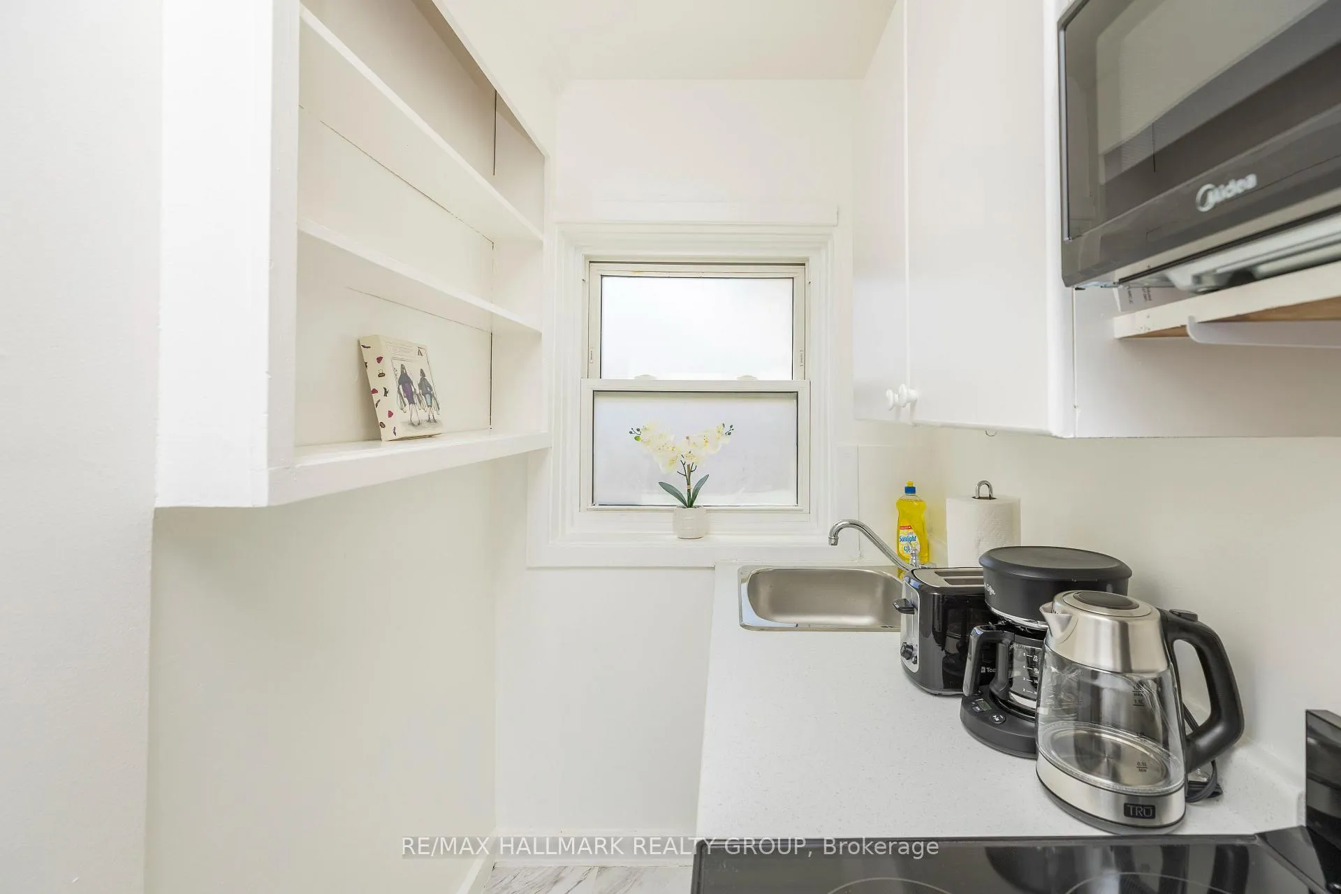 Photo 13 of Unit 1, 462 Bronson Avenue, Ottawa, West Centre Town — HOMEH