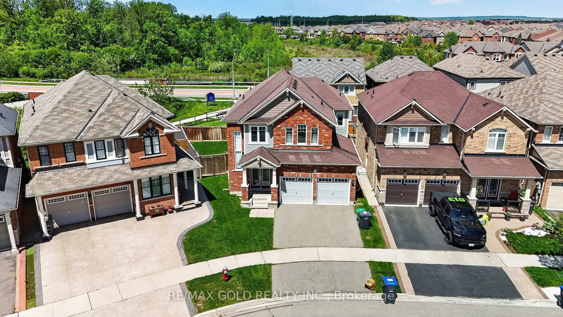 Photo 46 of 120 Miracle Trail, Brampton, Northwest Brampton — HOMEH
