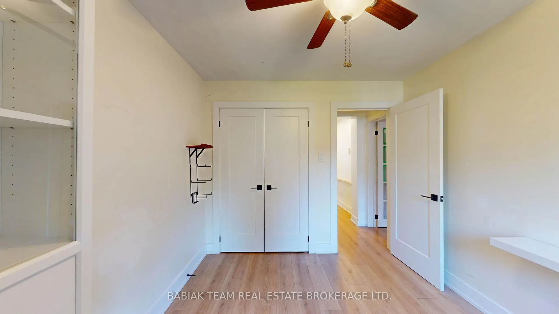 Photo 24 of 40 Alexander Street, Etobicoke, Mimico — HOMEH