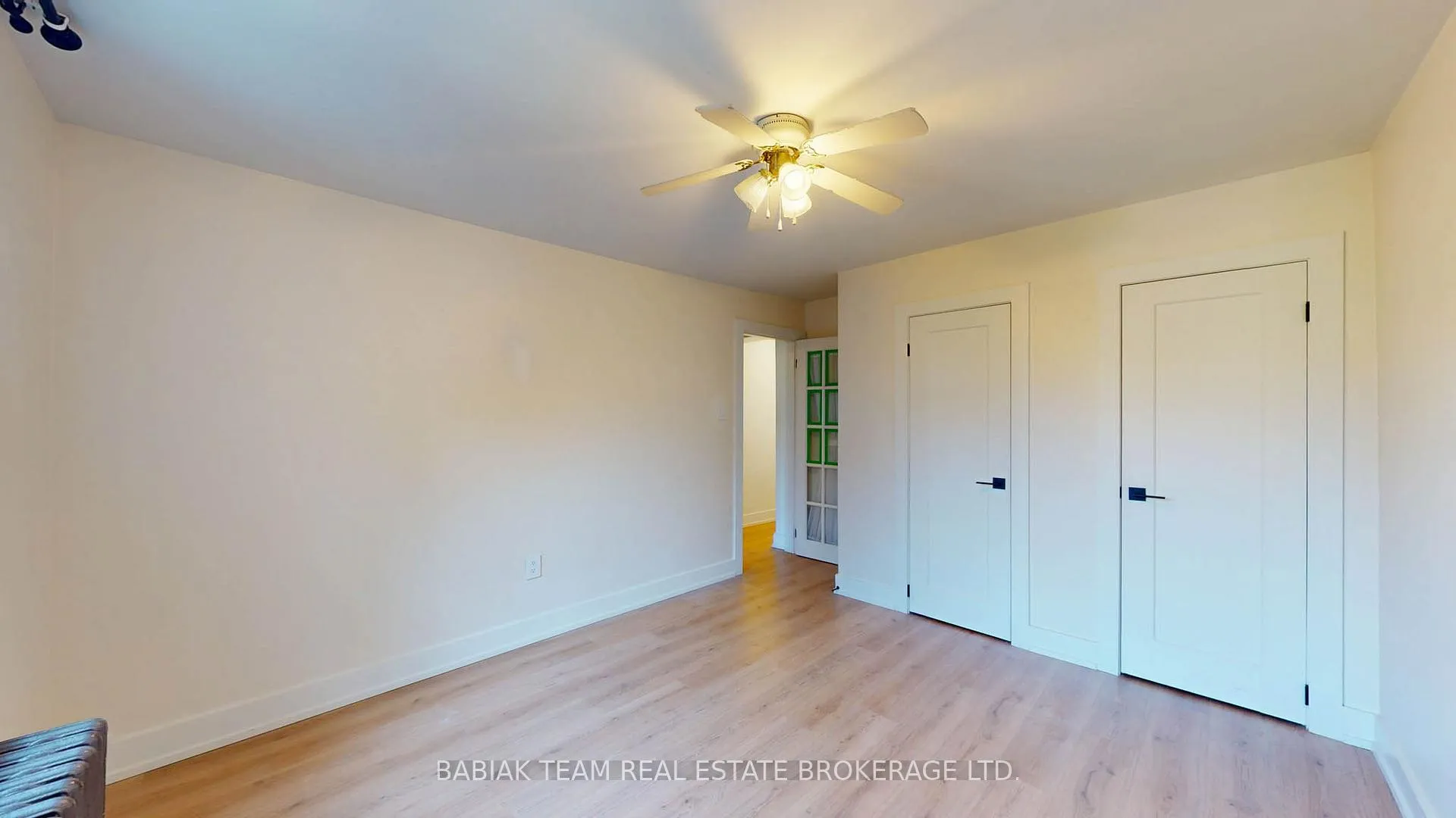 Photo 26 of 40 Alexander Street, Etobicoke, Mimico — HOMEH
