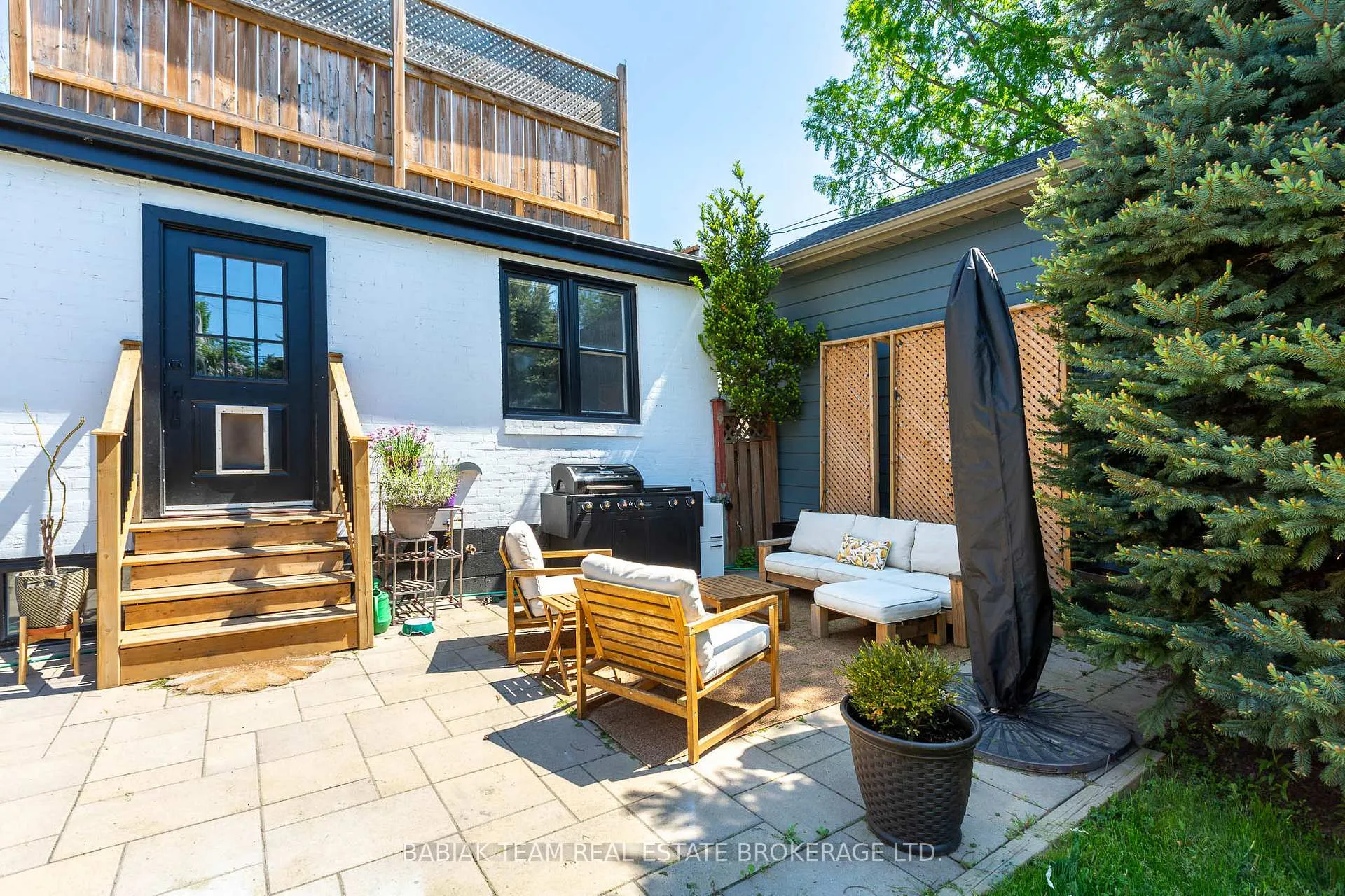 Photo 49 of 40 Alexander Street, Etobicoke, Mimico — HOMEH
