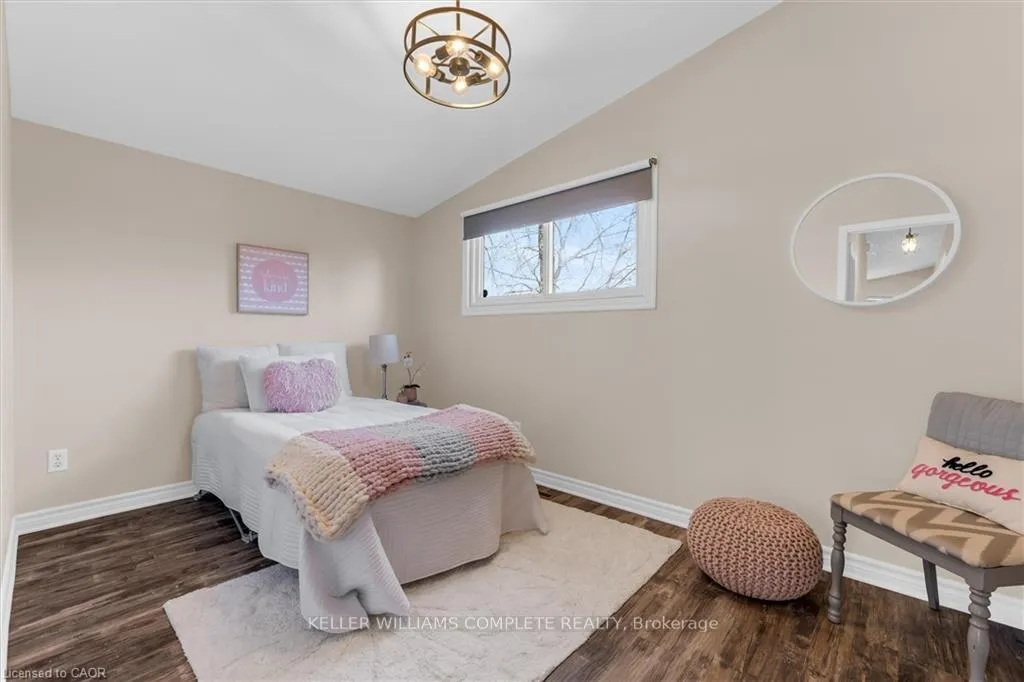 Photo 12 of 77 Lawfield Drive, Hamilton, Lawfield — HOMEH