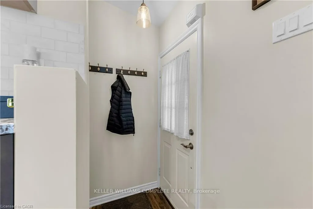 Photo 13 of 77 Lawfield Drive, Hamilton, Lawfield — HOMEH