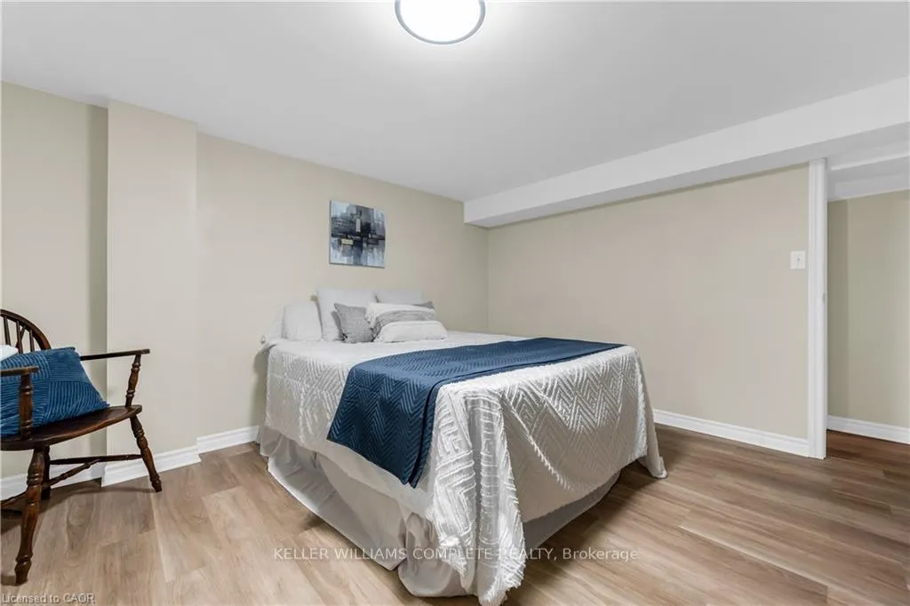 Photo 19 of 77 Lawfield Drive, Hamilton, Lawfield — HOMEH