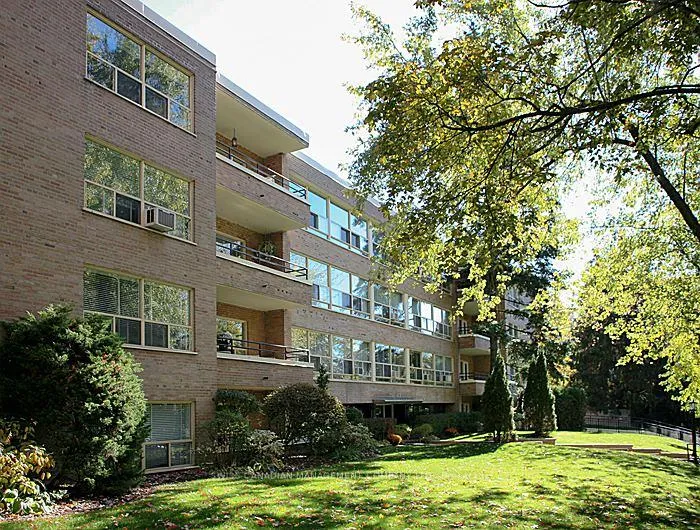 Photo 3 of Unit 106, 45 Glen Road, Toronto, Rosedale-Moore Park — HOMEH