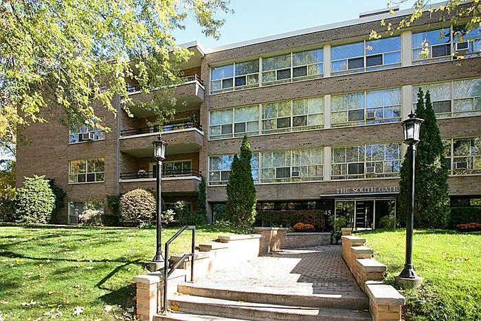 Photo 4 of Unit 106, 45 Glen Road, Toronto, Rosedale-Moore Park — HOMEH