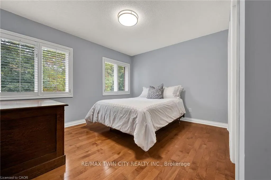 Photo 23 of 250 Grey Squirrel Place, Waterloo, Colonial Acres — HOMEH