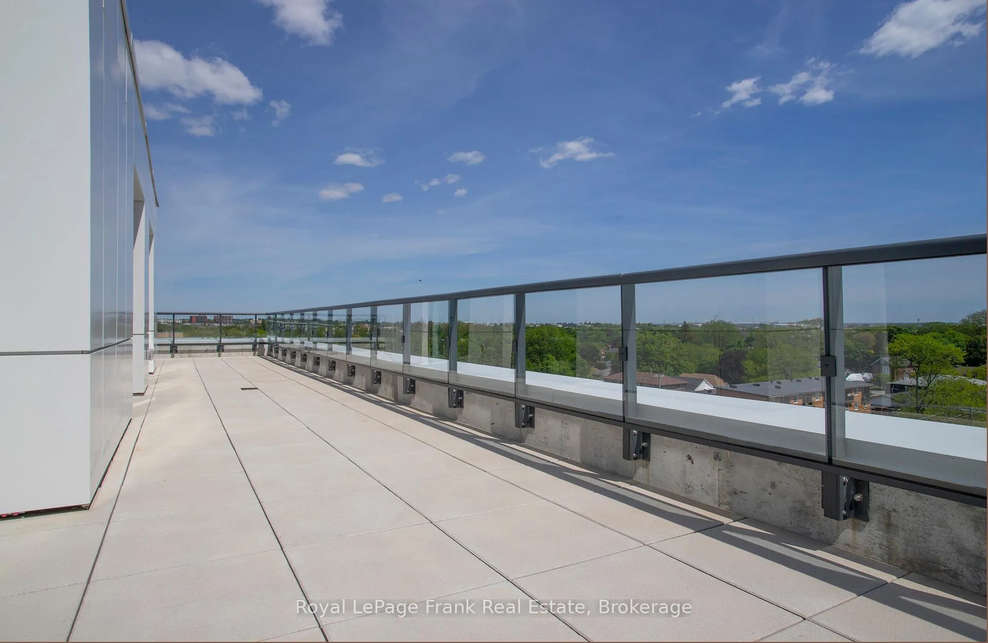 Photo 15 of Unit 604, 201 Brock Street S, Whitby, Downtown Whitby — HOMEH