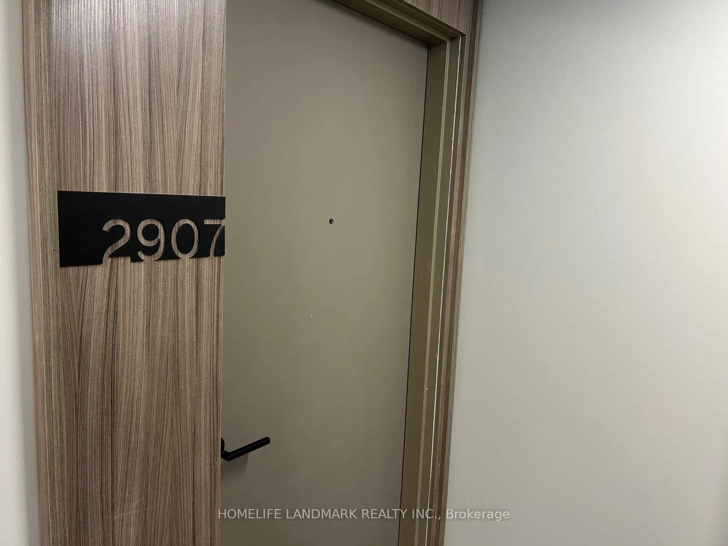 Photo 3 of Unit 2907, 47 Mutual Street, Toronto, Church-Yonge Corridor — HOMEH